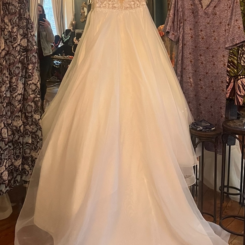 Mikeaella Style 2331 - Picture 2 of 4